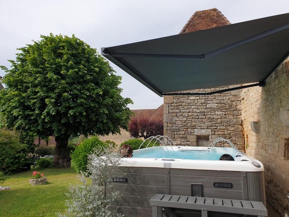 La Maison Haute Nailhac Exterior photo